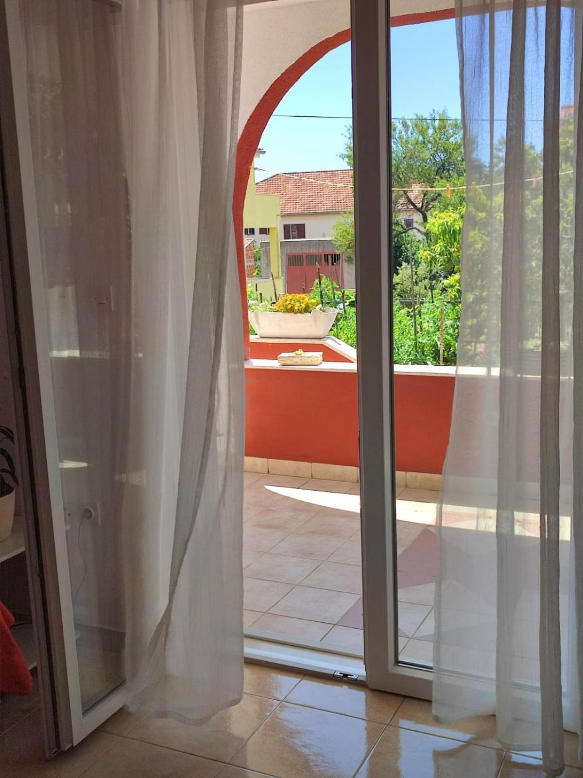 Petra Appartement Vodice Buitenkant foto